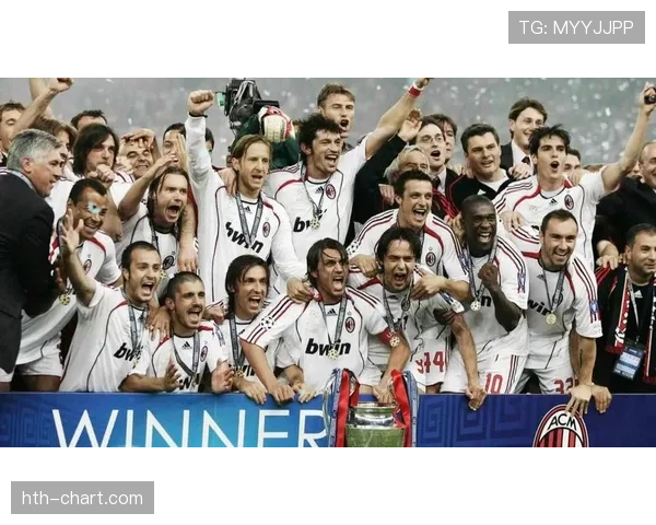 安切洛蒂如何重新塑造米兰:战术适配推动球队新生表现稳健 安切洛蒂如何重新塑造米兰:战术适配推动球队新生表现稳健